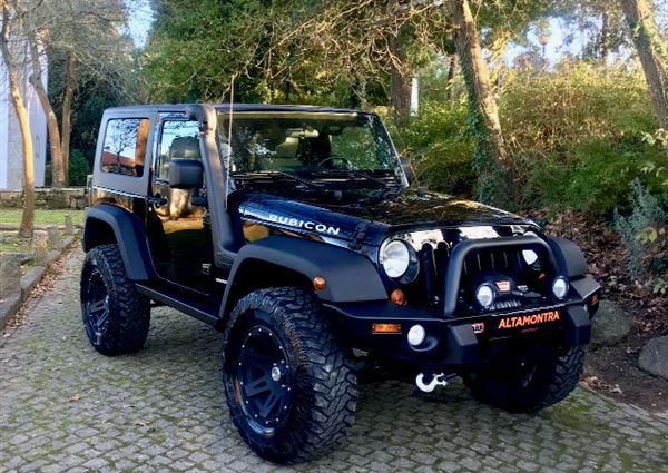 Jeep Wrangler Rubicon Recon
