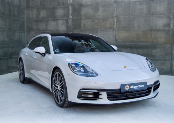 Porsche Panamera 4 Sport Turismo