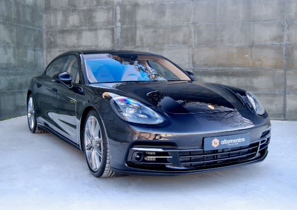 Porsche Panamera 4 e-hybrid Executive