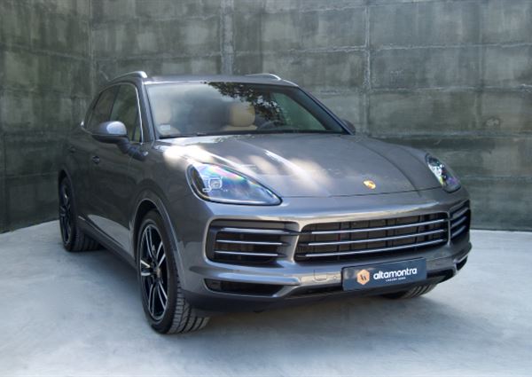 Porsche Cayenne 3.0