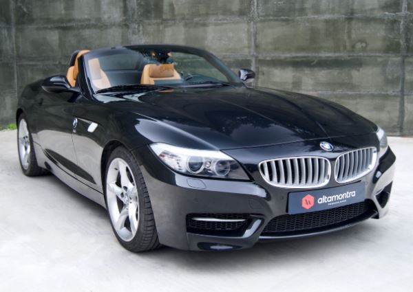 BMW Z4 35 is Sdrive Roadster Pack m