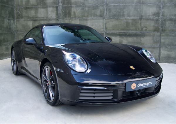Porsche 992 911 Carrera 4S