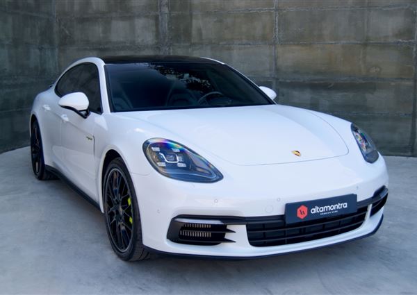 Porsche Panamera 4 e-hybrid