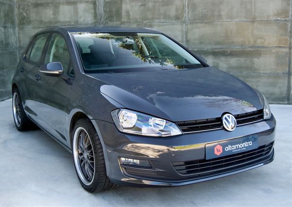 Volkswagen Golf 1.6 TDi BlueMotion Confortline