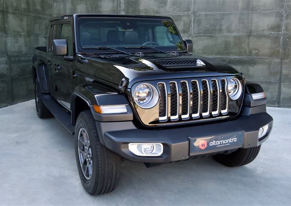 Jeep Gladiator 3.0 CRD Overland AT8