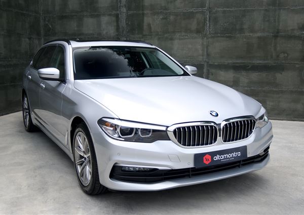 BMW 520 D Touring Line Luxury Auto