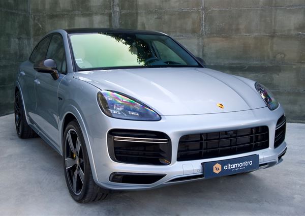 Porsche Cayenne Coupé Turbo S E-Hybrid Sport Design