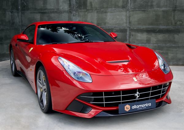 Ferrari F12 Berlinetta Hele