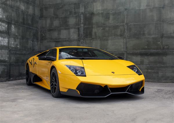 Lamborghini Murciélago LP670-4 SV