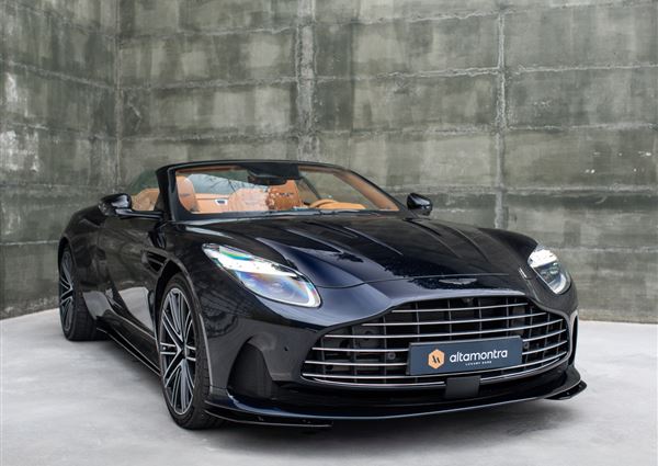 Aston Martin DB12 Volante