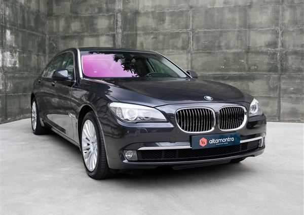 BMW 750Li X-Drive