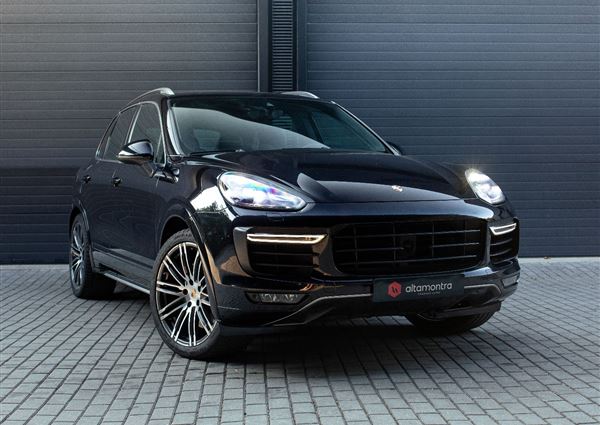 Porsche Cayenne Turbo Tiptronic S