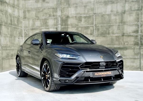 Lamborghini Urus V8 Biturbo