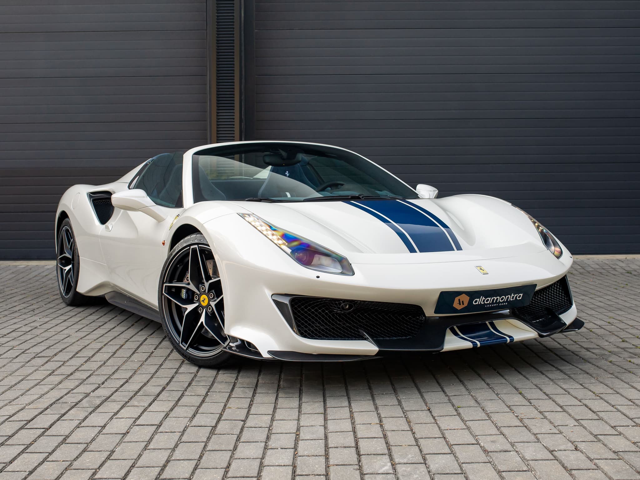 Ferrari 488 Pista – photo 1