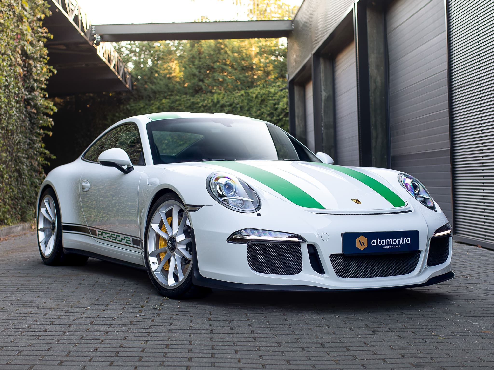Porsche 911 – photo 1