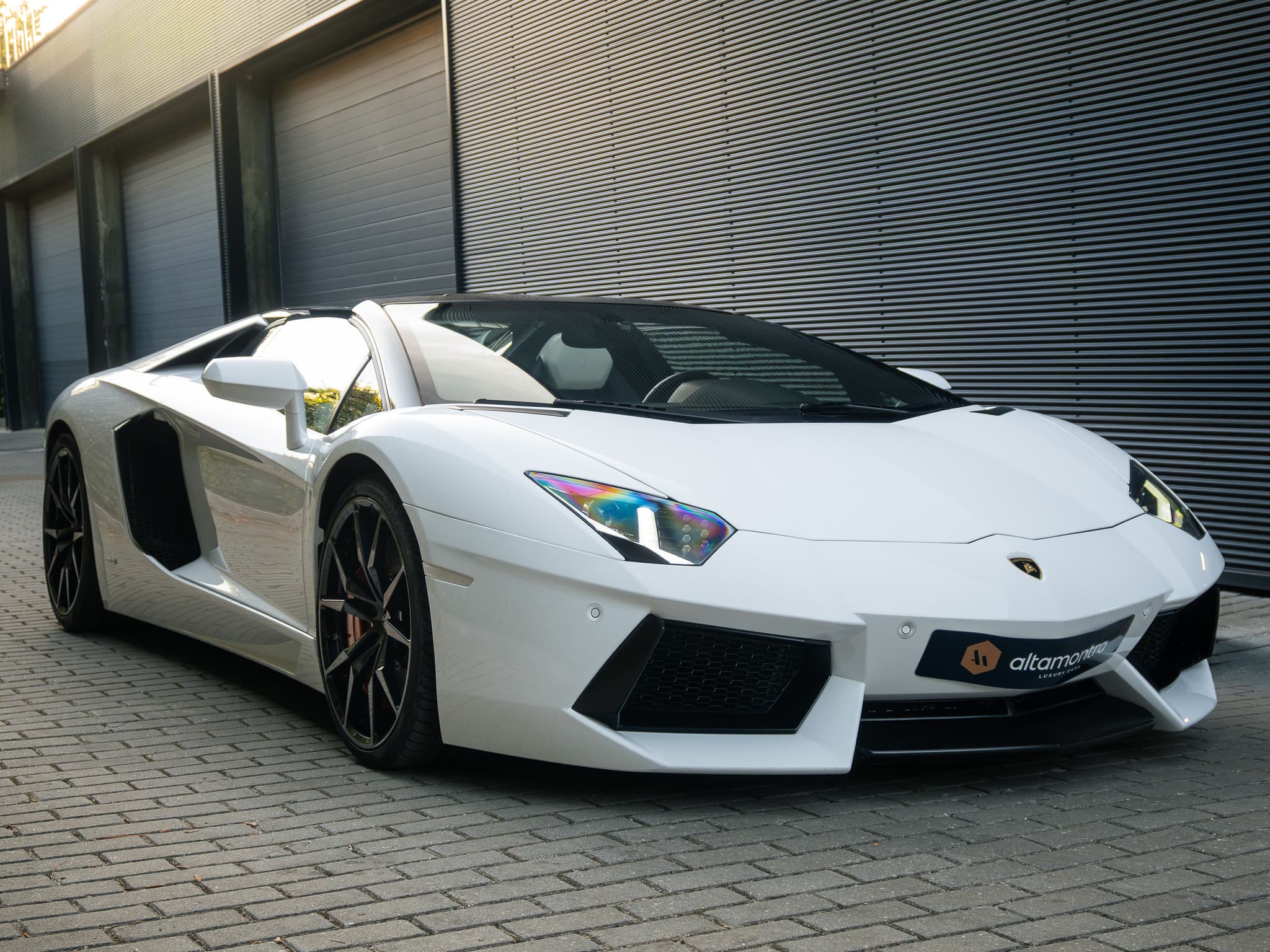 Lamborghini Aventador – photo 2