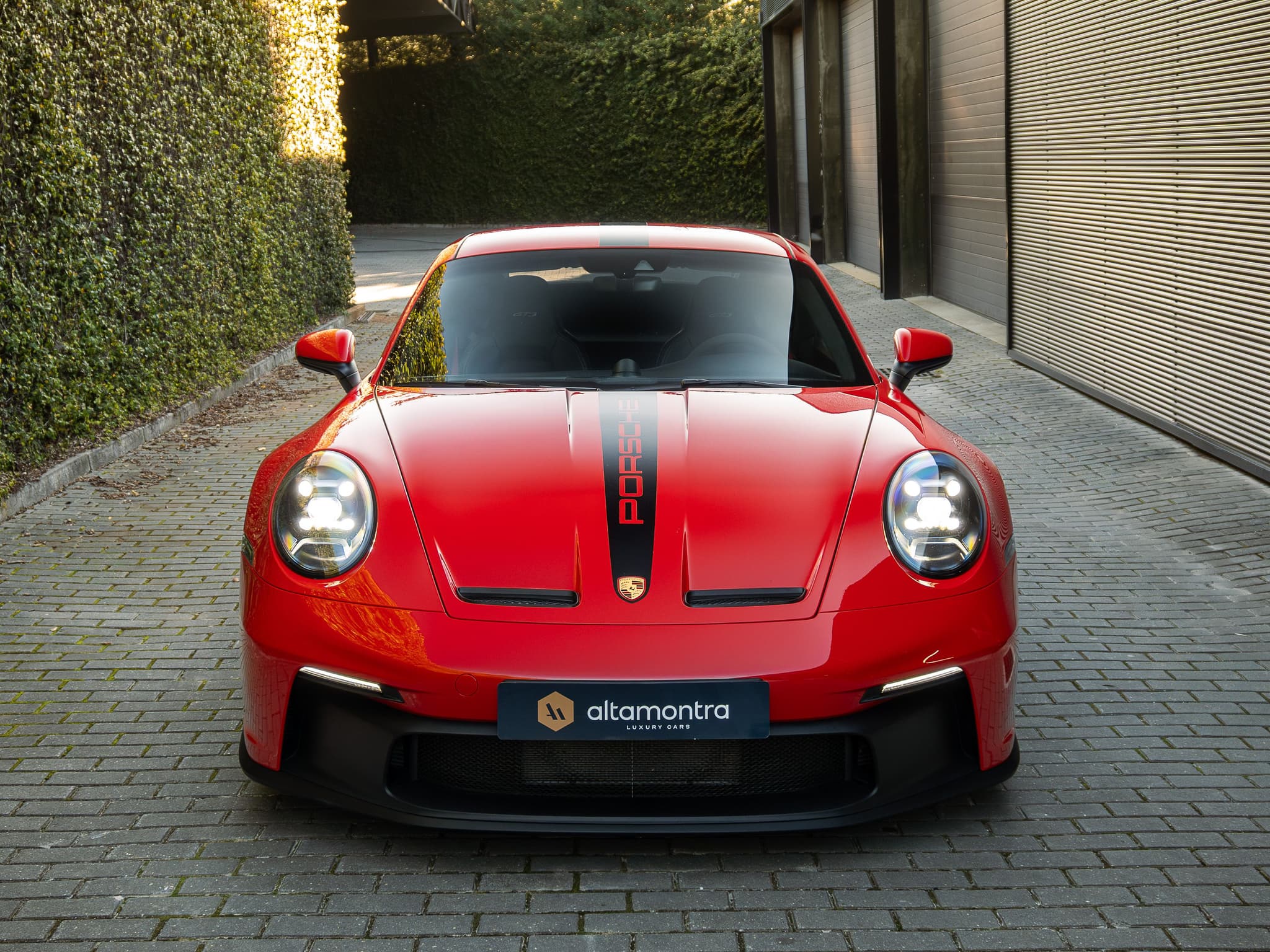 Porsche 992 – photo 2