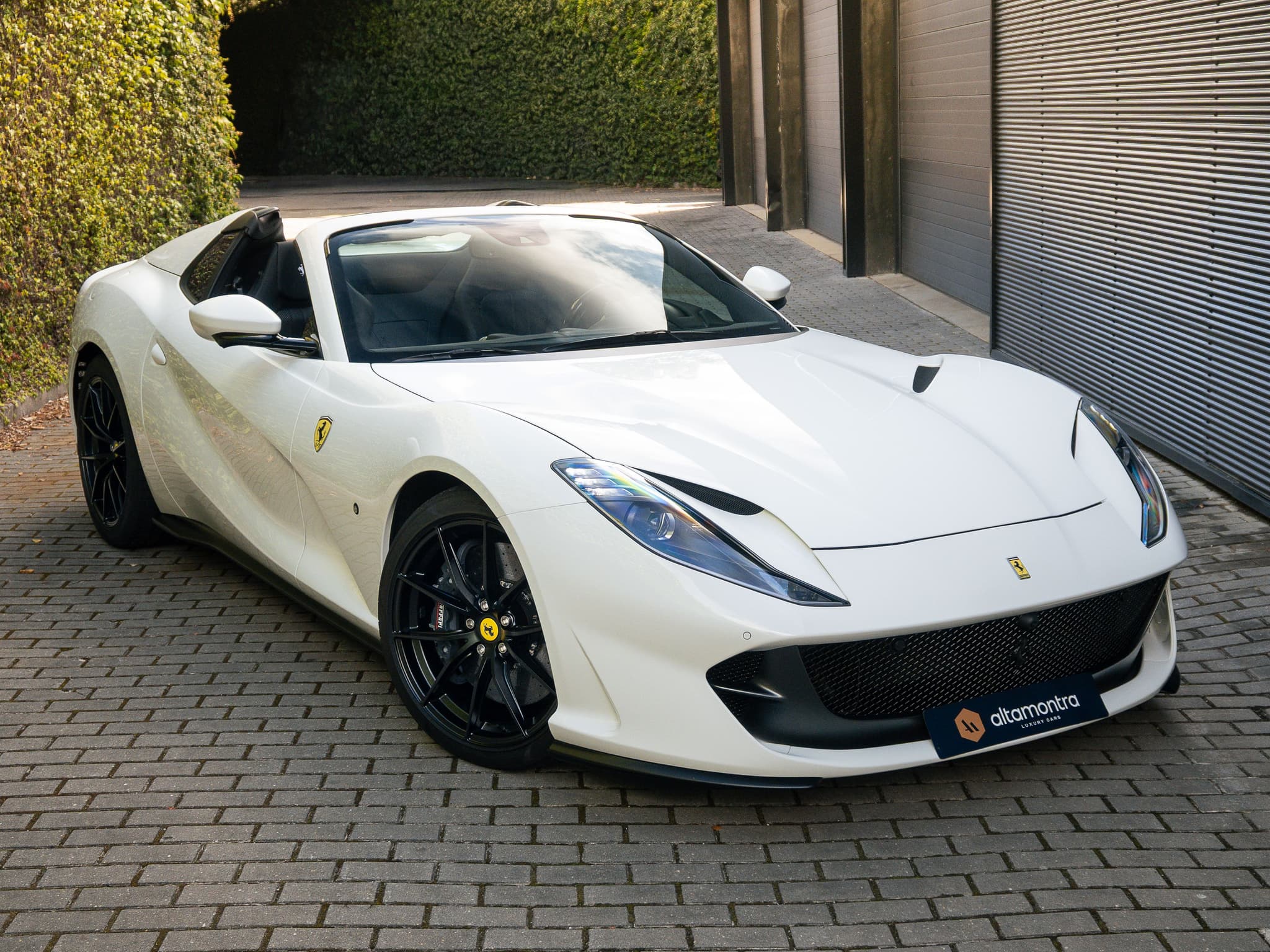 Ferrari 812 – foto 1