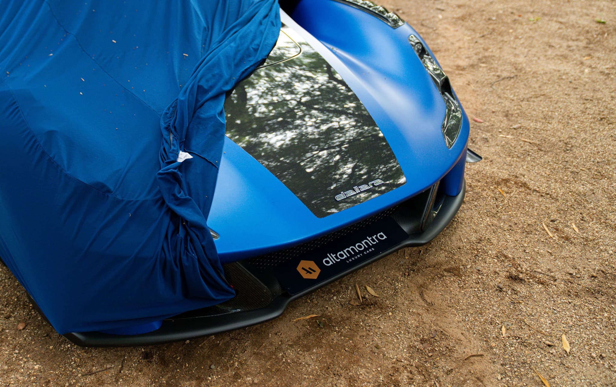 Dallara - Na pista com os veículos mais rápidos e seguros do mundo.