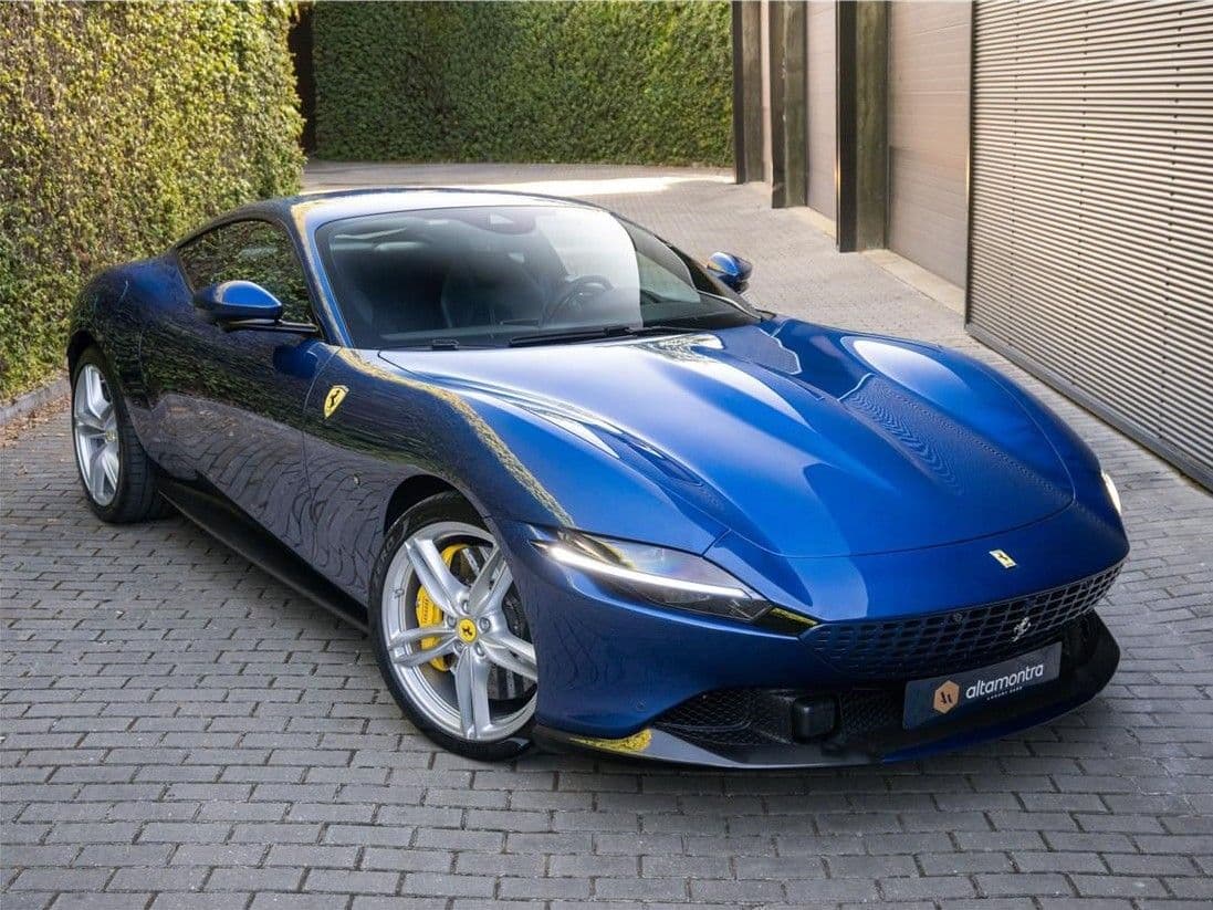 Ferrari Roma 3.9 Twin-Turbo V8 2021